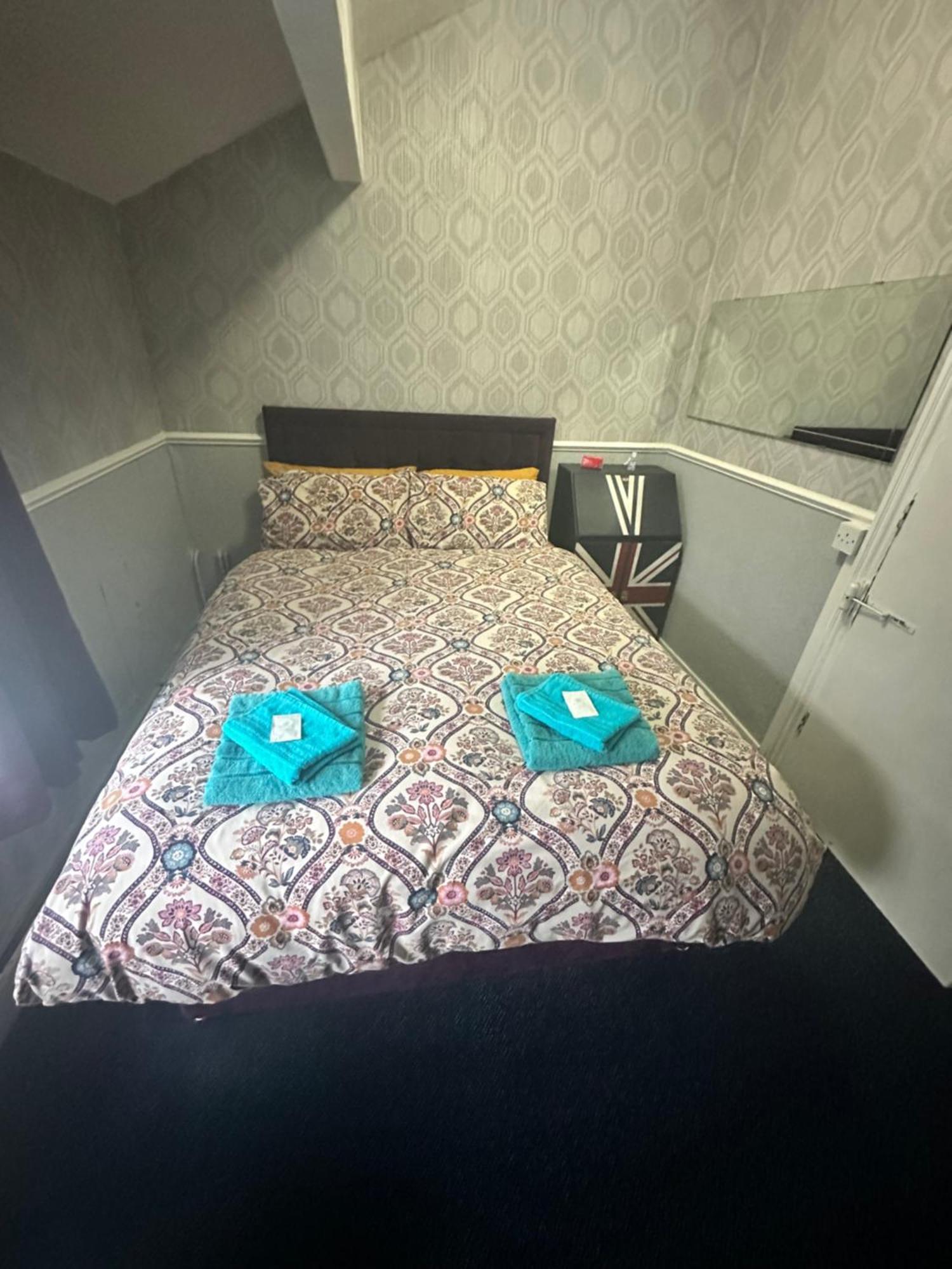 B&B Runway Blackpool - Minutes From Winter Gardens - Dog Friendly - Exceptionally Quiet - Very Close H&A Social Club (Adults Only) Ngoại thất bức ảnh